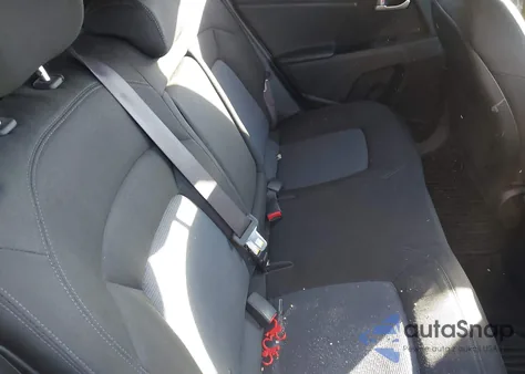 2015 Kia Sportage Lx z USA, uszkodzony, nr VIN KNDPBCAC0F7726492